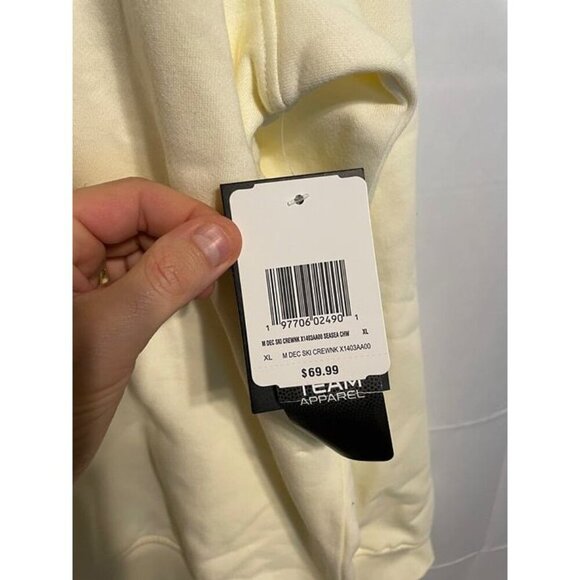 Seattle Seahawks Winter Skiing Sweater XL Extra Large Cream New NFL - Picture 5 of 5